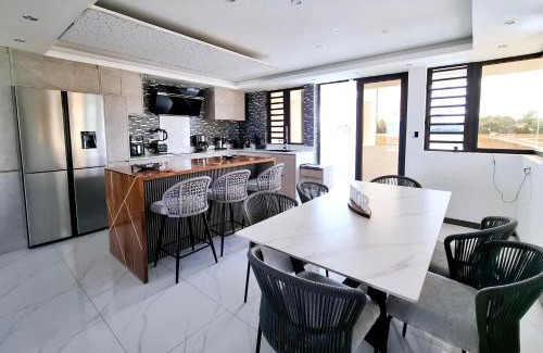 Pamplemousses Apartment | Peaceful Apartments with Pool