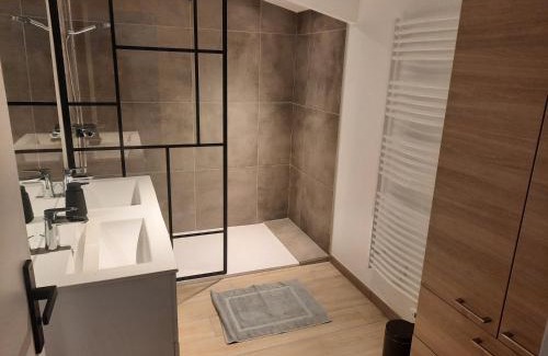 Bourseul House | L'autre Vie