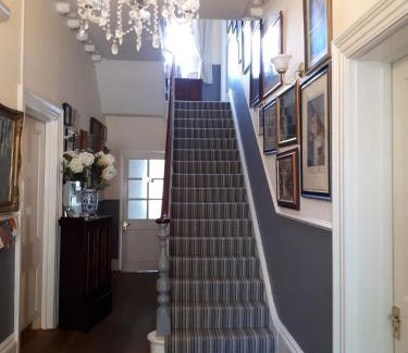 Canterbury Bed & Breakfast | canterbury lodge