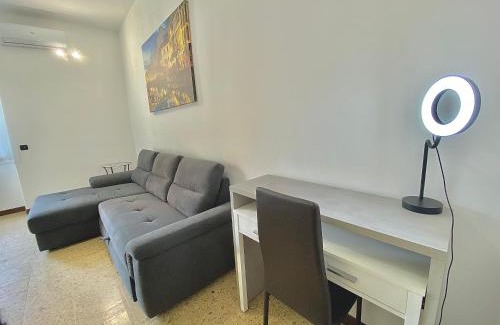 Binda Apartment | Navigli Style, ad un passo da Metro Famagosta, moderna e confortevole