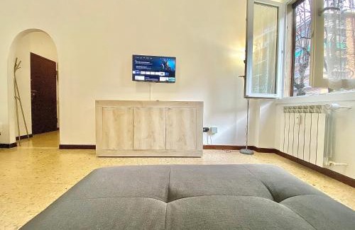 Binda Apartment | Navigli Style, ad un passo da Metro Famagosta, moderna e confortevole