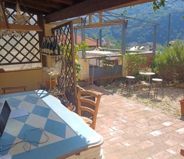 Struppa House | La Crosa dell'Acquedotto