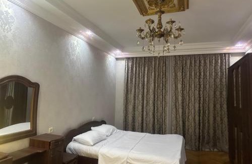 Old Boulevard Apartment | Angel