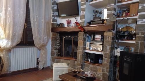 Pian di Sco House | Casale Toscano in aperta campagna
