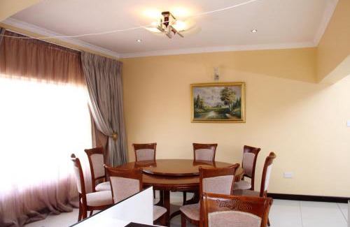 Lobatse Bed & Breakfast | Sondic guesthouse