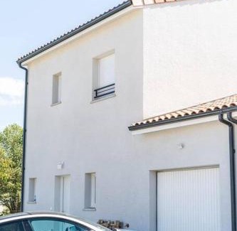 Lavaur House | La Vauréenne - Maison Chaleureuse avec parking
