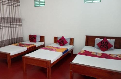 Hali-Ela Hotel | New Dewmina Holiday Bungalow