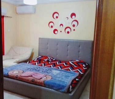 Point E Hotel | Paryssonalo Ngor