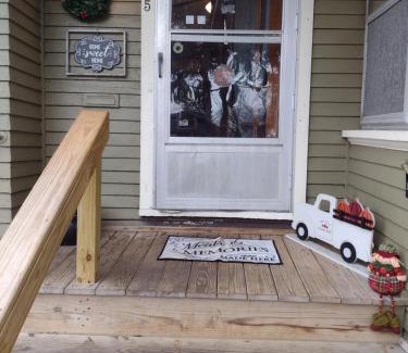 Lansing House | Old fashioned Crafted house