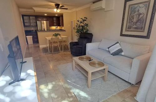 University City Apartment | Luxury furnished one bedroom condo La Jolla, Spa, Pool, Gym near beach