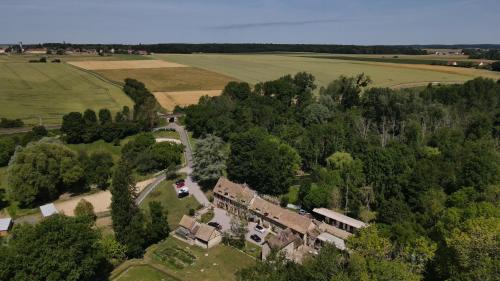Neauphlette House | Le Moulin de l'étang