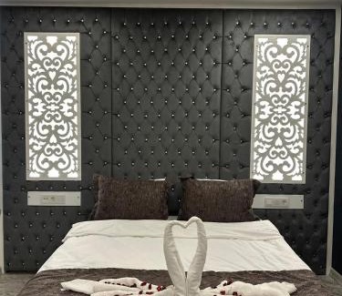 Yunusemre Hotel | GOLDEN ROSE DELUXE HOTEL
