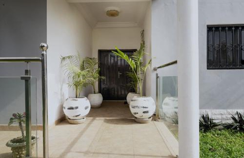 Brufut House | Sun Catcher