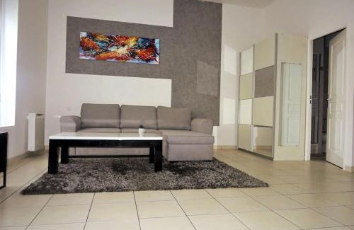 Coulommiers Apartment | Appart' Coulommiers centre