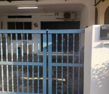 Chemor House | Homestay Taman Mas