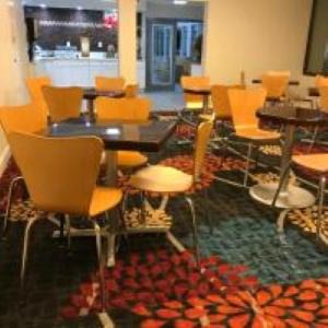 Ruther Glen Hotel | Quality Inn & Suites
