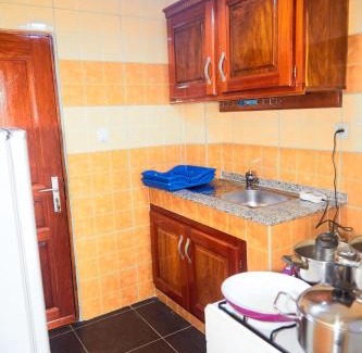 Bonaberi Apartment | EL-VICSON GUEST HOUSE