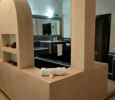 Annakhil House | Domaine Diamant Bleu