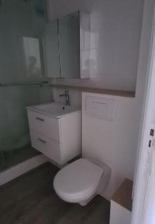 La Gare Apartment | L''Échanson - Beau F2 Clermont Gare