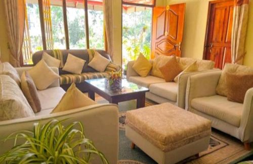 Nallathanniya House | Vegetable garden house