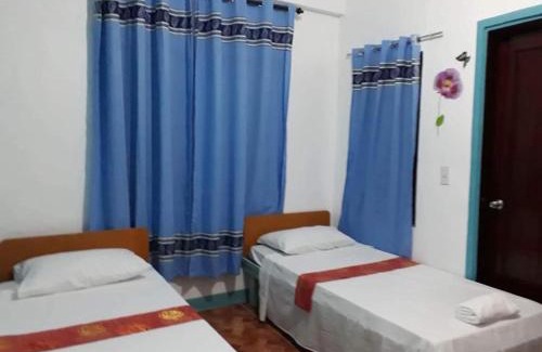Ivana Bed & Breakfast | RnE Hometel Batanes