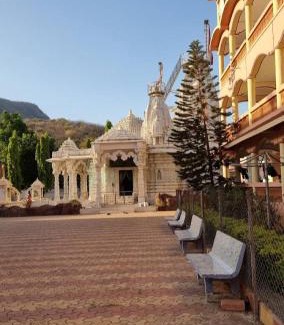Junagadh House | Kutchhi Bhavan Jain Dharamshala