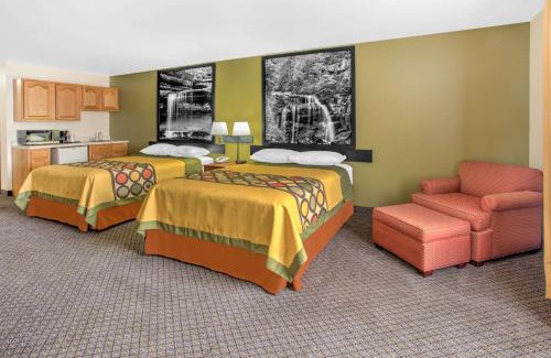Galva Hotel | Super 8 by Wyndham Galva
