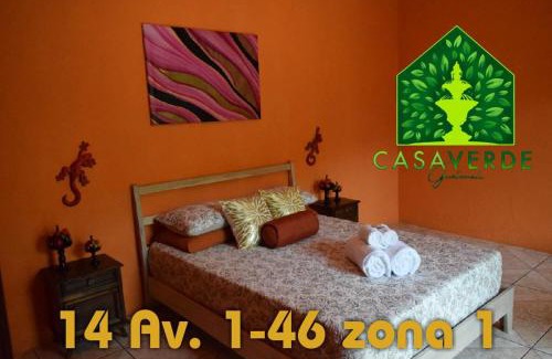 Zona 1 House | CASA VERDE
