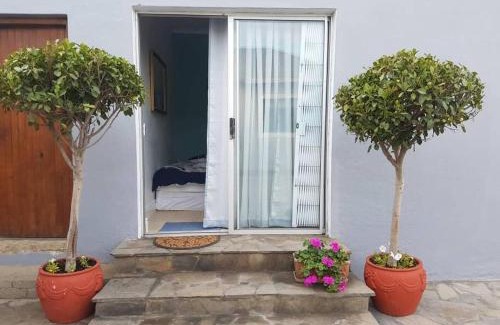 Walvis Bay Apartment | Surfers Cottage