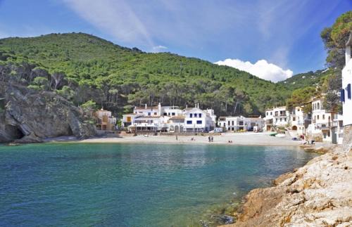 Sa Tuna House | Begur Villa Sleeps 4 Air Con WiFi