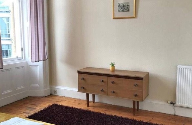 Apex Haymarket Station Apartment