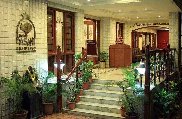 Hotel Basant Residency