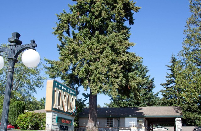 Poulsbo Inn & Suites