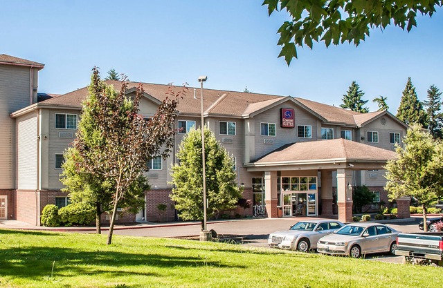 Comfort Suites Clackamas