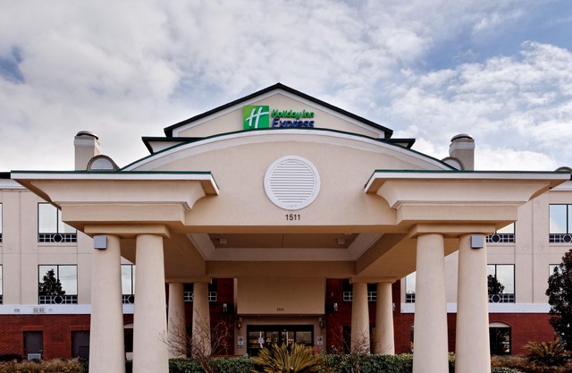 Holiday Inn Express Crockett, an Ihg Hotel