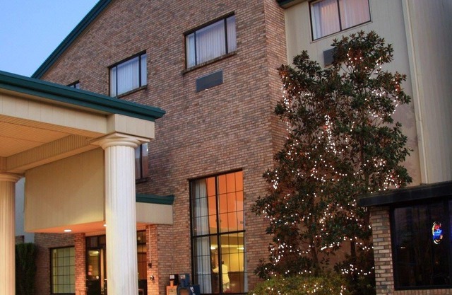 Comfort Inn & Suites