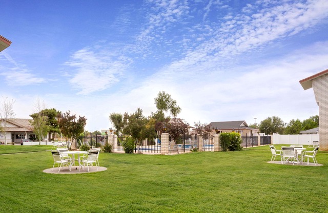 Days Inn by Wyndham Delta