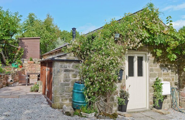 1 bedroom accommodation in Ashover, near Matlock