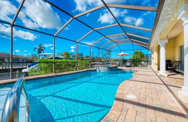 3 BEDS | 4,5 BATHS | 6 GUESTS | GULF ACCESS & POOL/SPA | INCL.10% OFF BOAT RENTAL