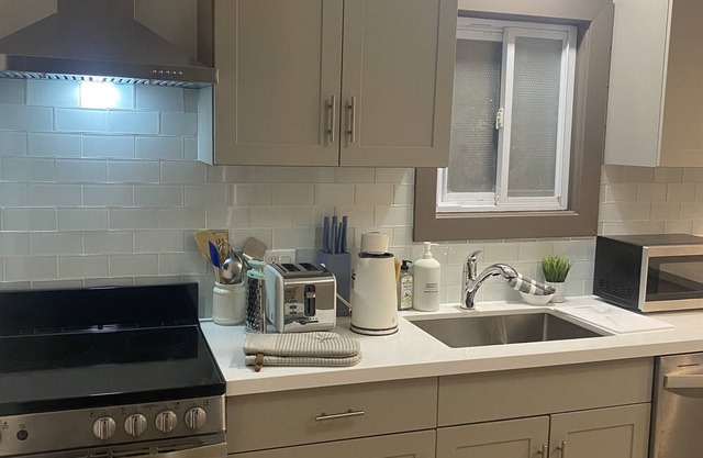 Beautiful apartment in the hub of Port Dalhousie, beach, restaurants n cafes