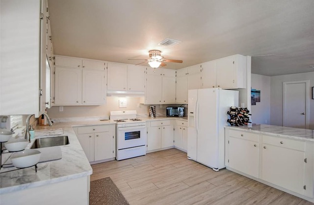 Waterfront Lake House with private boat launch and dock