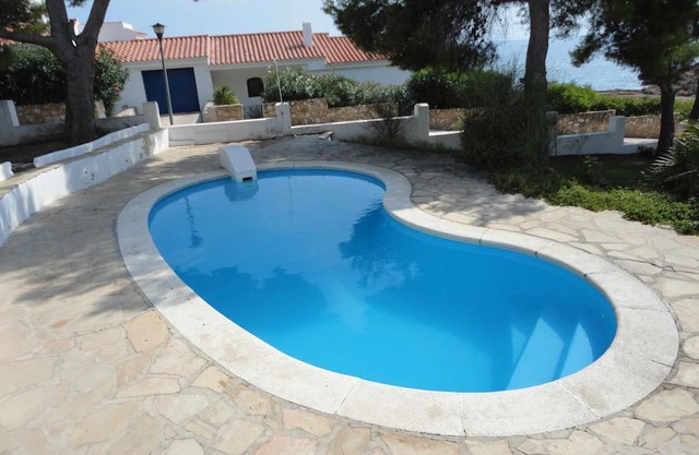 INNOUTHOME DIRECT ACCES TO THE BEACH, SWIMING-POOL, BBQ AND WIFI PISCINA