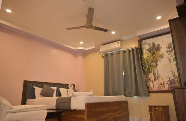 HOTEL PLAZA