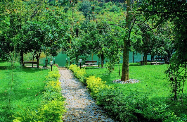 Kivu Breeze Hotel