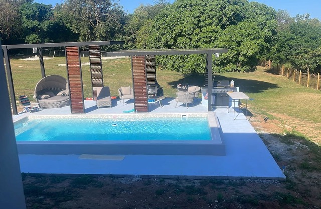 Cozy 2-bedroom house in peaceful Vieques with AC, WiFi, pool and more