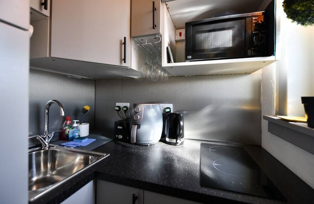 Central Troon Seaside Retreat