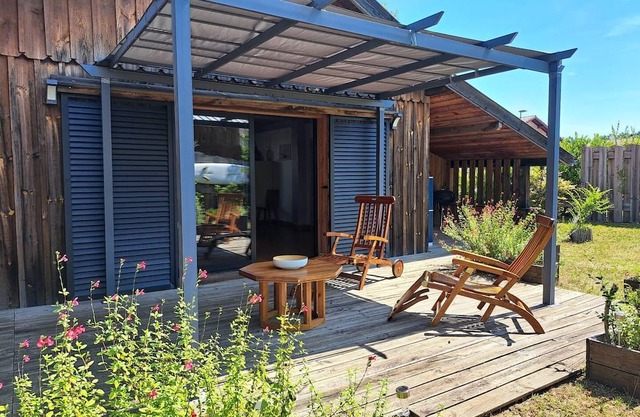 Family home 10 minutes from the ocean