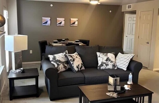 Furnished Spacious 2BR/2BA with Utilities, Fitness Center & Pool