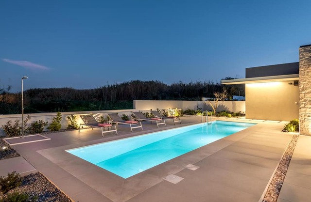 Villa 'Deux Olives Luxurious Quality' with Sea View, Wi-Fi and Air Conditioning