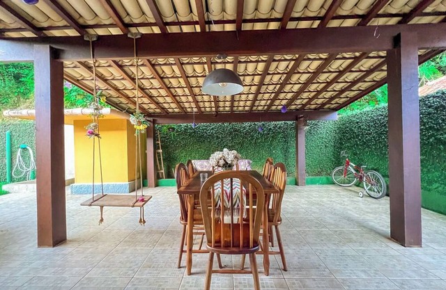 Casa com Total Acessibilidade Dentro de Condomínio com Lazer em Teresópolis